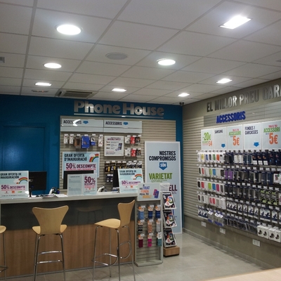 Proyecto de reforma local comercial de franquicia