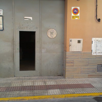 Proyecto electrico Garaje de reparación de vehículos