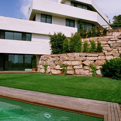 Proyecto y construcció vivienda