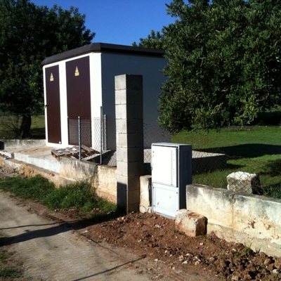 Proyectos de redes eléctricas de baja y media tensión.