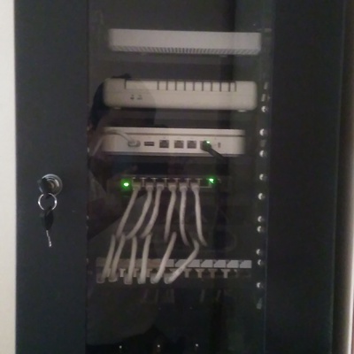 Gabinete para red LAN