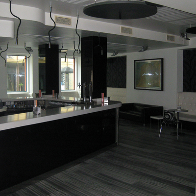 PUB LA BLANCA LUANCO