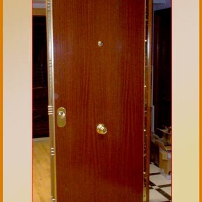 PUERTA BLINDADA 