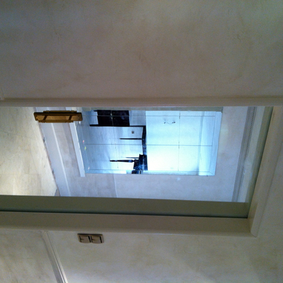 Puerta corredera aerea