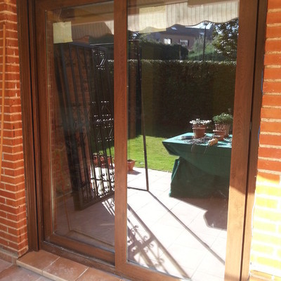 PUERTA CORREDERA DE PVC