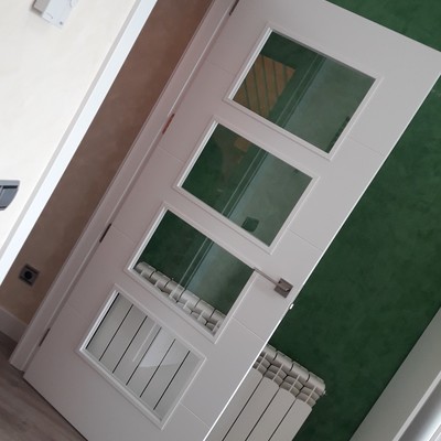 Puerta de paso 4 cristales.