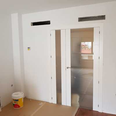 Puerta de paso doble