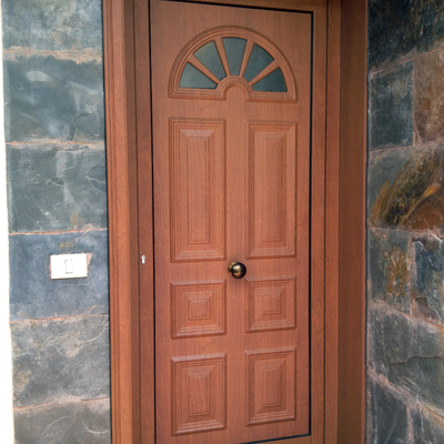 Puerta entrada Vivienda