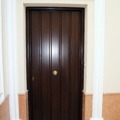 Puerta entrada vivienda