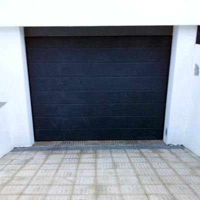 Puerta seccional