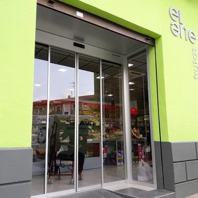 puertas automaticas cristal comercios pamplona