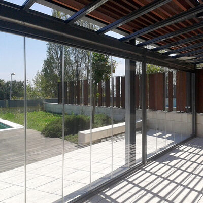 Creación de porche de aluminio con cristal de seguridad