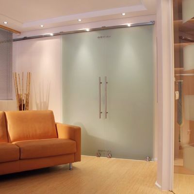 Puertas de paso de cristal