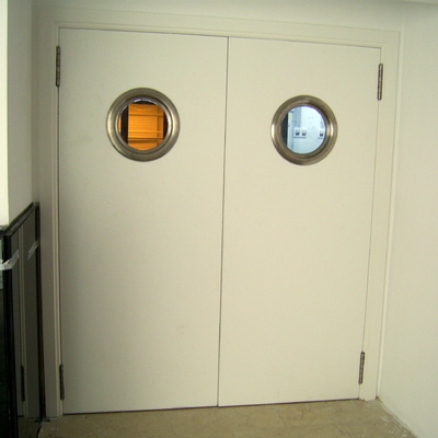 puertas formica con ojo de buey