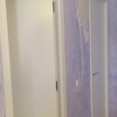 Puerta en lacado blanco