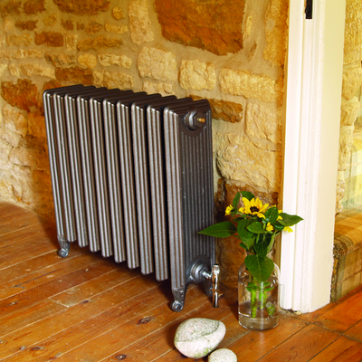 RADIADOR DE HIERRO FUNDIDO MODELO CHURCHILL