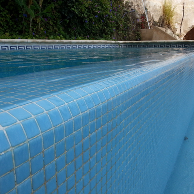 Reconstrucción de piscina