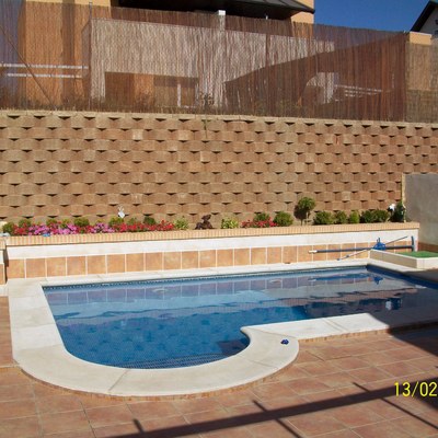 Rectangular con escalera lateral