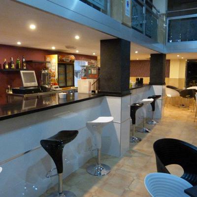 reforma bar en aguadulce