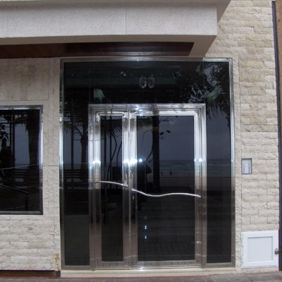 REFORMA DE EDIFICIO EN AV. DE LAS CANTERAS