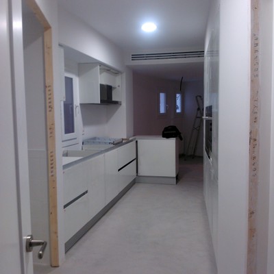 Reforma Integral de vivienda en calle Manuel Siurot 3, Bloque 2 Pisos 2-5