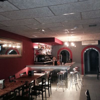 Reforma Local - Bar Pimiento ( Barriada Poblenou-Barcelona)