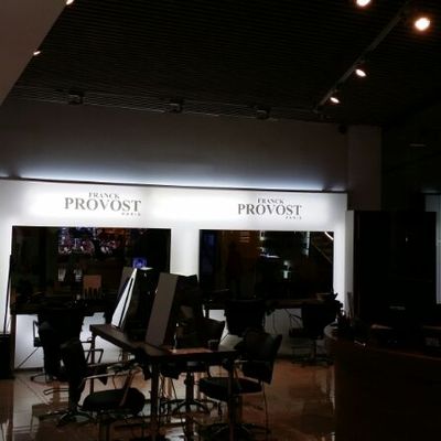 Reforma Local - Peluqueria Franck Provost ( C.C. Las Arenas-Barcelona)
