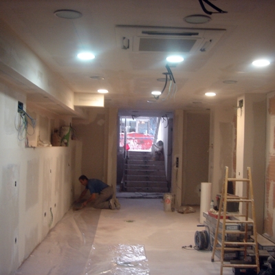 REFORMA LOCALES COMERCIALES