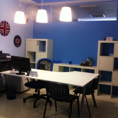 REFORMA Y DECORACION EN ACADEMIA TRIANA 52