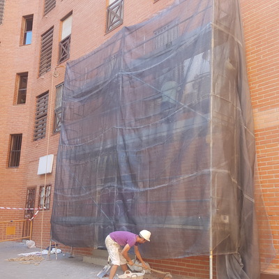 Rehabilitación de Fachada durante con andamio europeo