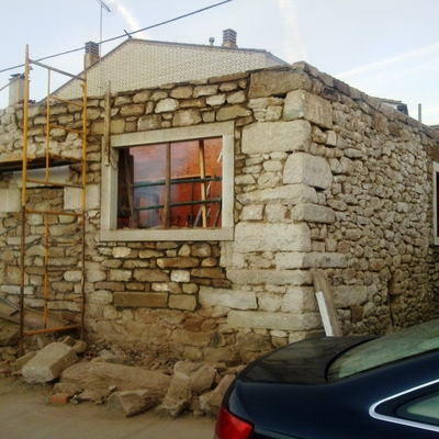 Rehabilitando antigua casa de pueblo en Zamora