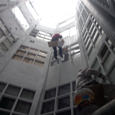 REPARACION DE GRIETAS DEL  PATIOS INTERIOR...