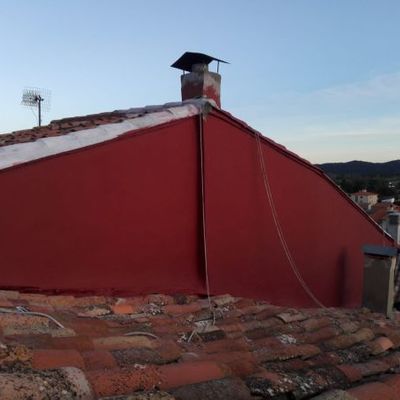 Reparación y Pintura de Medianeras