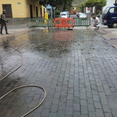 Repavimentación de calle con adoquines Tegueste
