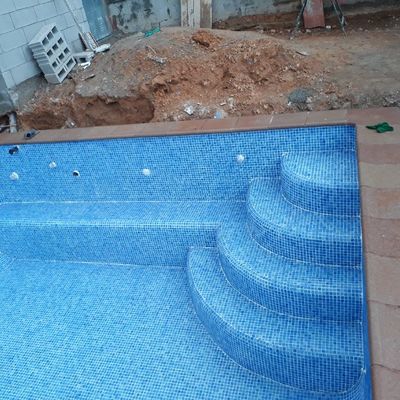 REALIZACIÓN DE PISCINA