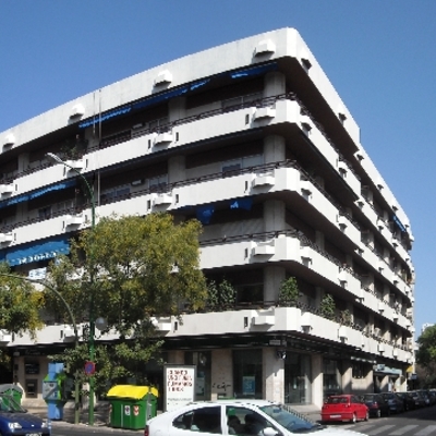 Ronda de Capuchinos nº 1 c Sevilla