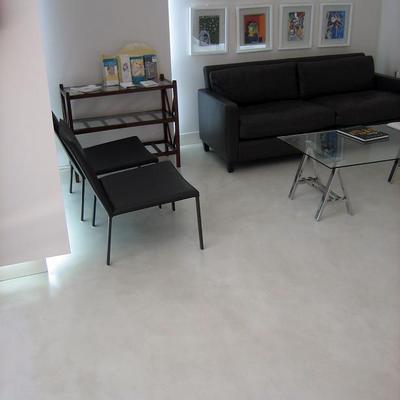 sala de espera blanco roto