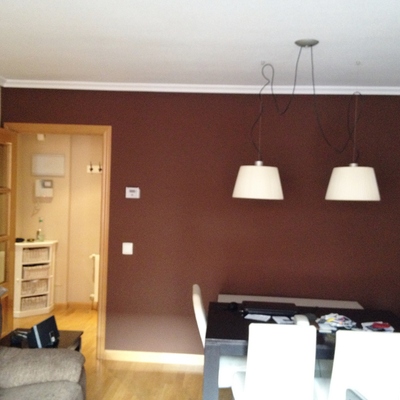 Salón color chocolate