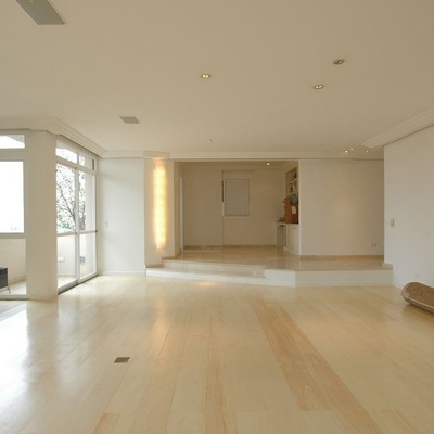 Salón y Cuarto de Estar.