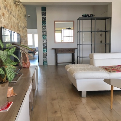 columna de ladrillo de vidrio