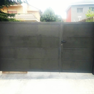 Puerta jardin