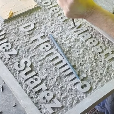 Letreros y placas de piedra natural