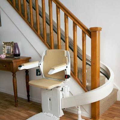Silla salvaescaleras escaleras con curvas