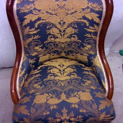 sillón pequeño de dormitorio