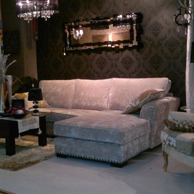 SOFA NEO CLASICO DISEÑADO POR NOSOTROS