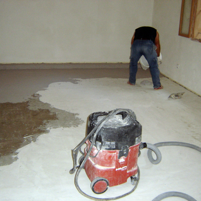 suelo de hormigon  el proceso de aplicacion de micro cemento