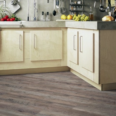 Suelo de PVC en cocina. 