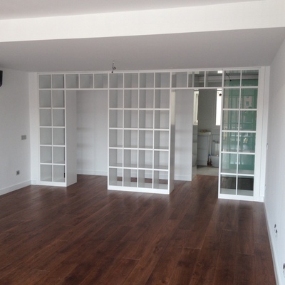 SUELO DE TARIMA ROBLE PEGADA TERMINADO A LA CARTA