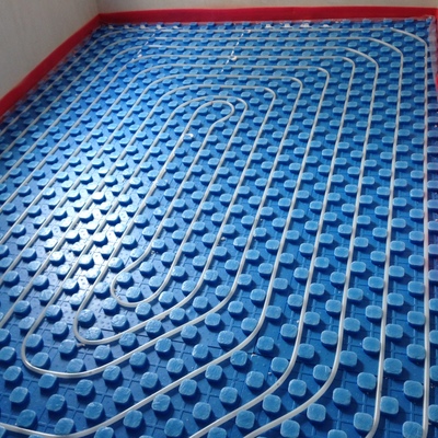 Instalación de suelo radiante para vivienda de 180m2