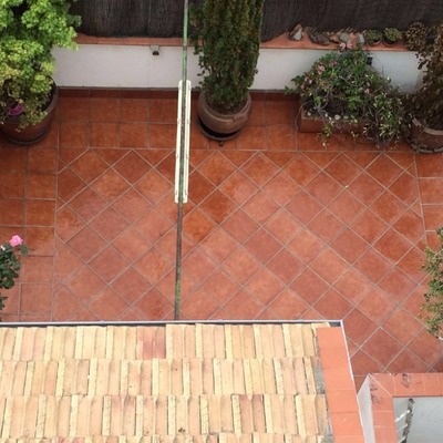 SOLADO DE PATIO DE COMUNIDAD DE VECINOS